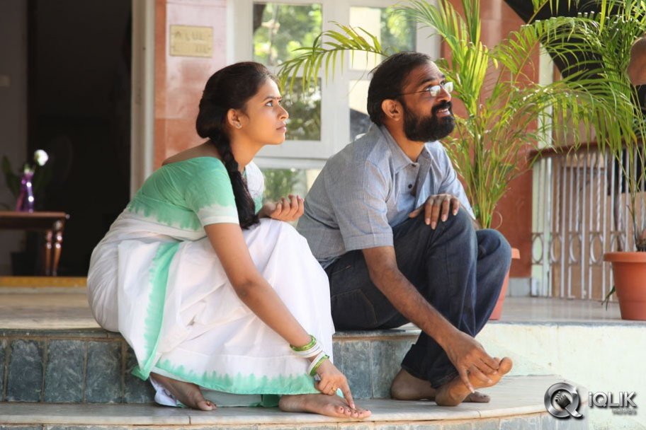 Mallela theeram lo Sirimalle Puvvu